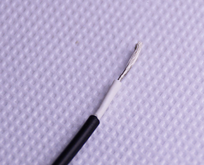 UL3135 22#雙絕緣矽膠電（diàn）線