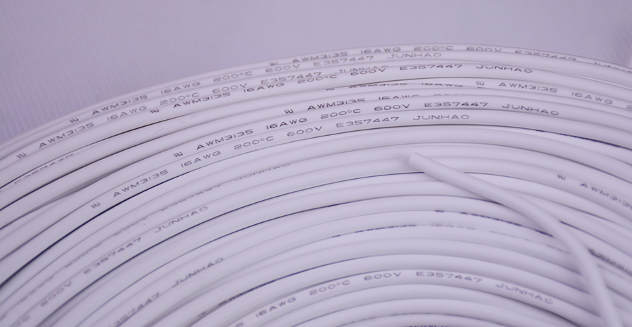 新（xīn）能（néng）源汽車連接線產品圖