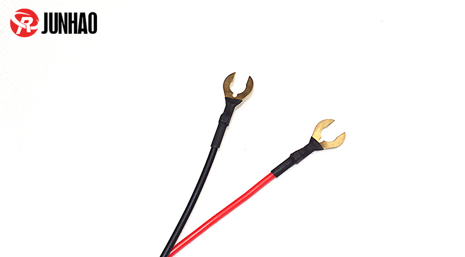 紅黑端子連接線產品圖（tú）