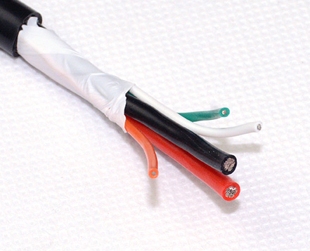 耐油抗（kàng）高溫內鐵氟龍外矽膠護套線